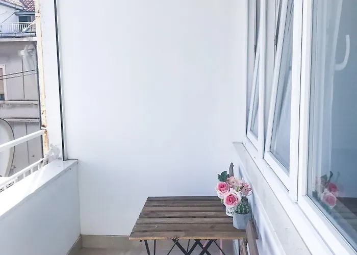 The Harmony 3* Split